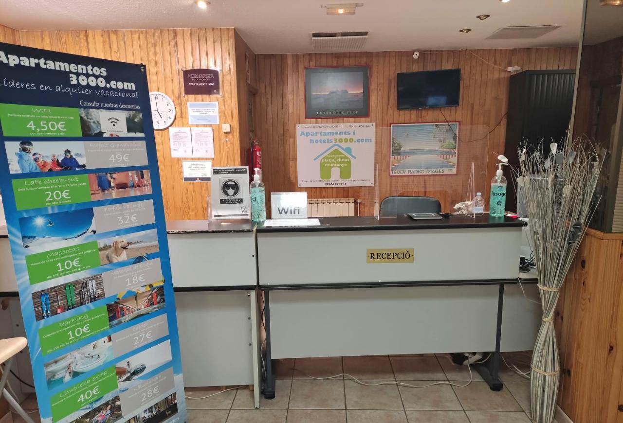 Apartamentos Paradis Blanc 3000 Pas De La Casa Dış mekan fotoğraf