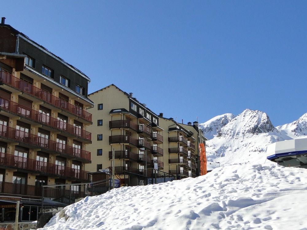 Apartamentos Paradis Blanc 3000 Pas De La Casa Dış mekan fotoğraf