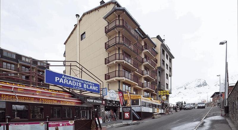 Apartamentos Paradis Blanc 3000 Pas De La Casa Dış mekan fotoğraf